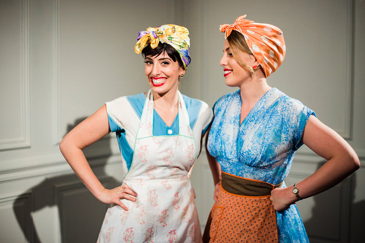 Eliza Reilly and Hannah Reilly on the set of Sheilas