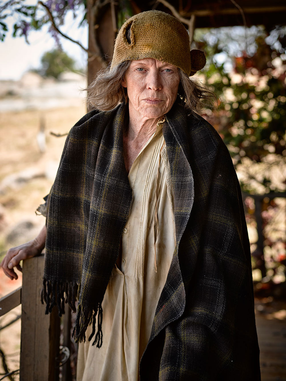 Judy Davis stars as Molly Dunnage