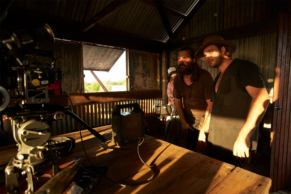 Warwick Thornton and Dylan River on the set of The Beach