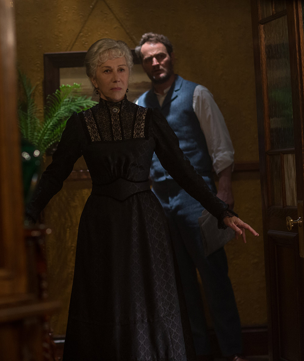Helen Mirren and Jason Clarke star in <em>Winchester</em>
