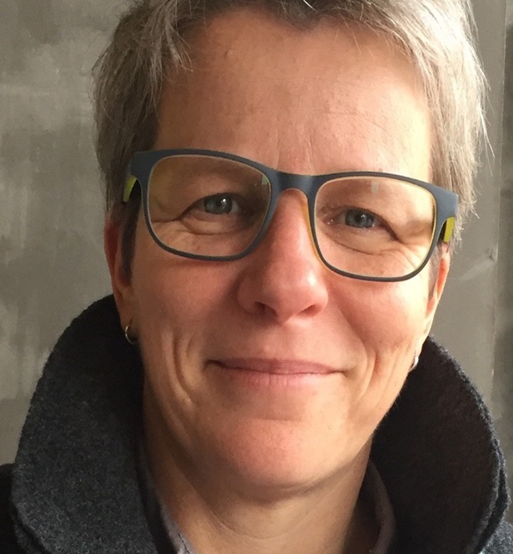 <h6>Jane Allen</h6>